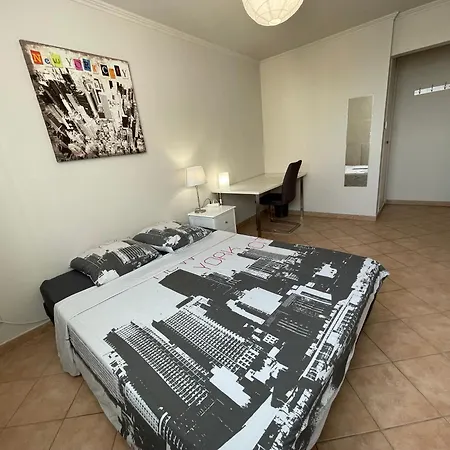 Chambre Privee En Colocation Dans Un Appartement Vaulx En Velin Centre Exterior photo