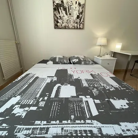 Chambre Privee En Colocation Dans Un Appartement Vaulx En Velin Centre Exterior photo